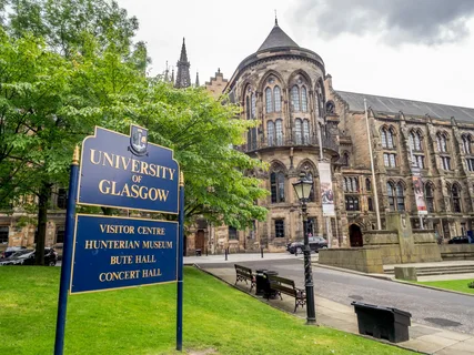 Navigating Your Future: A Comprehensive Guide to University of Glasgow Scholarships